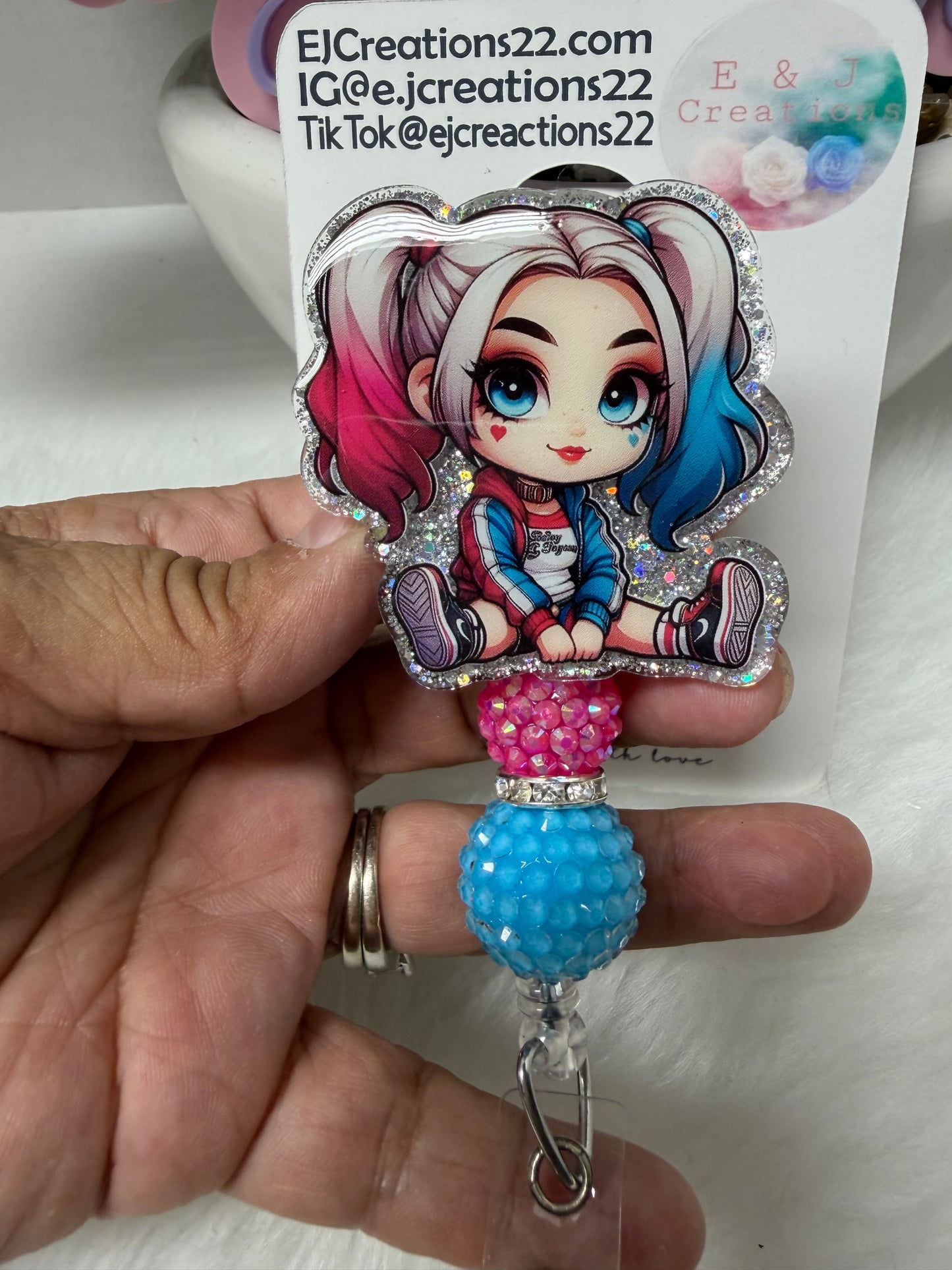 HQueen Badge Reel