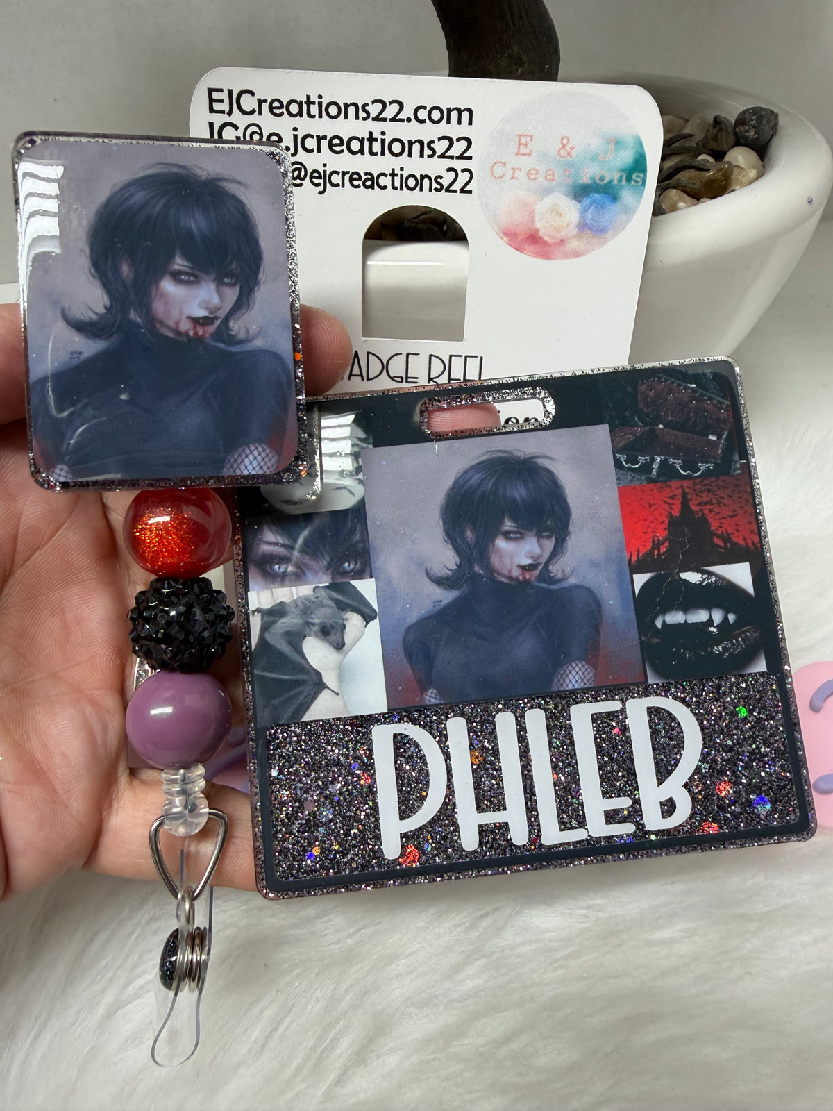 Mavis Vampire Badge Buddy Set