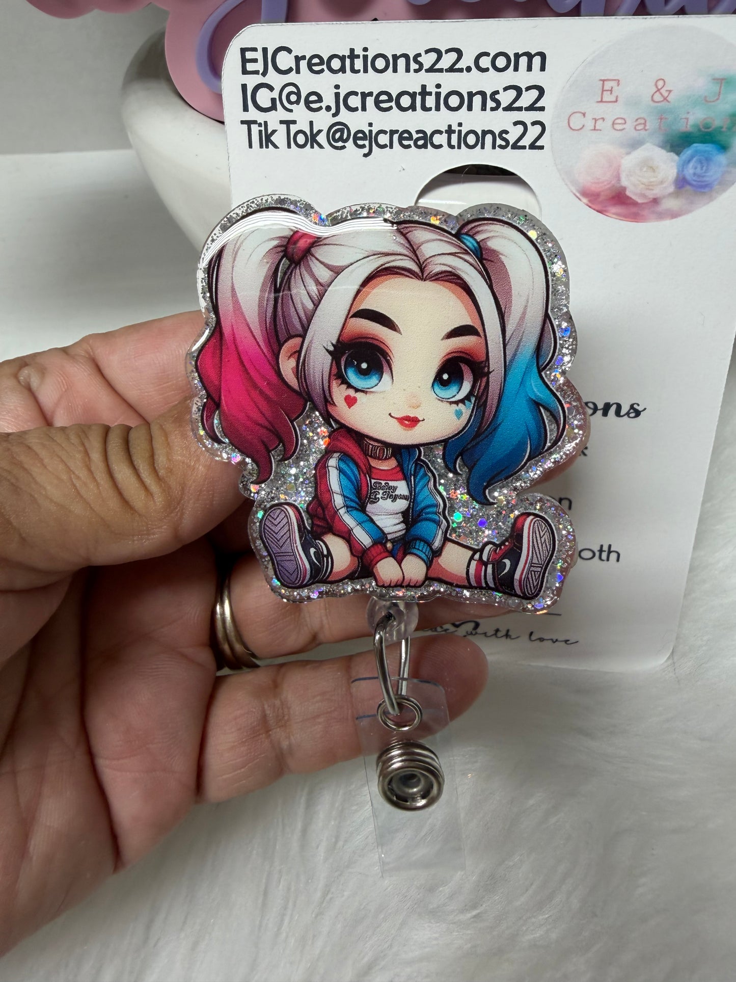HQueen Badge Reel