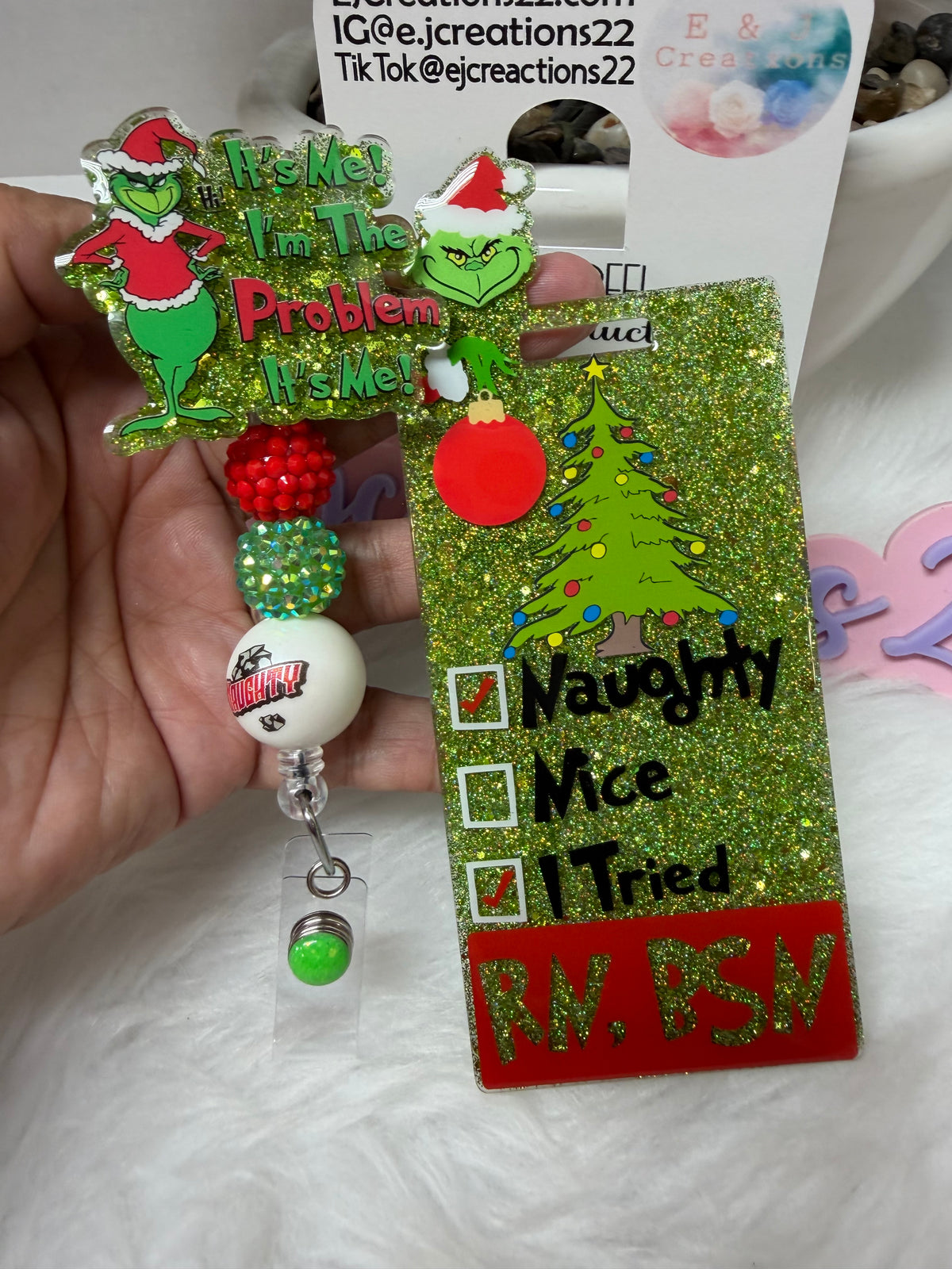 NEW Grinchmas Badge  Buddy Set