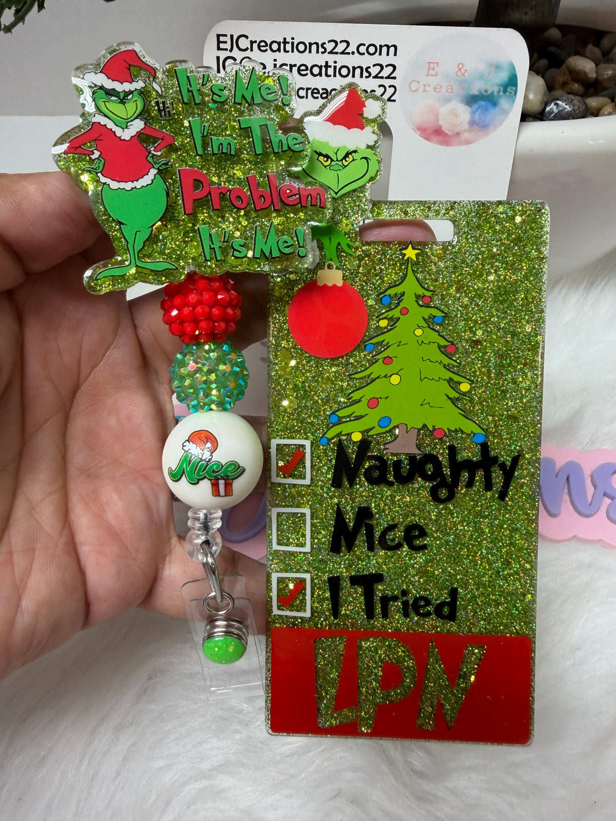 NEW Grinchmas Badge  Buddy Set