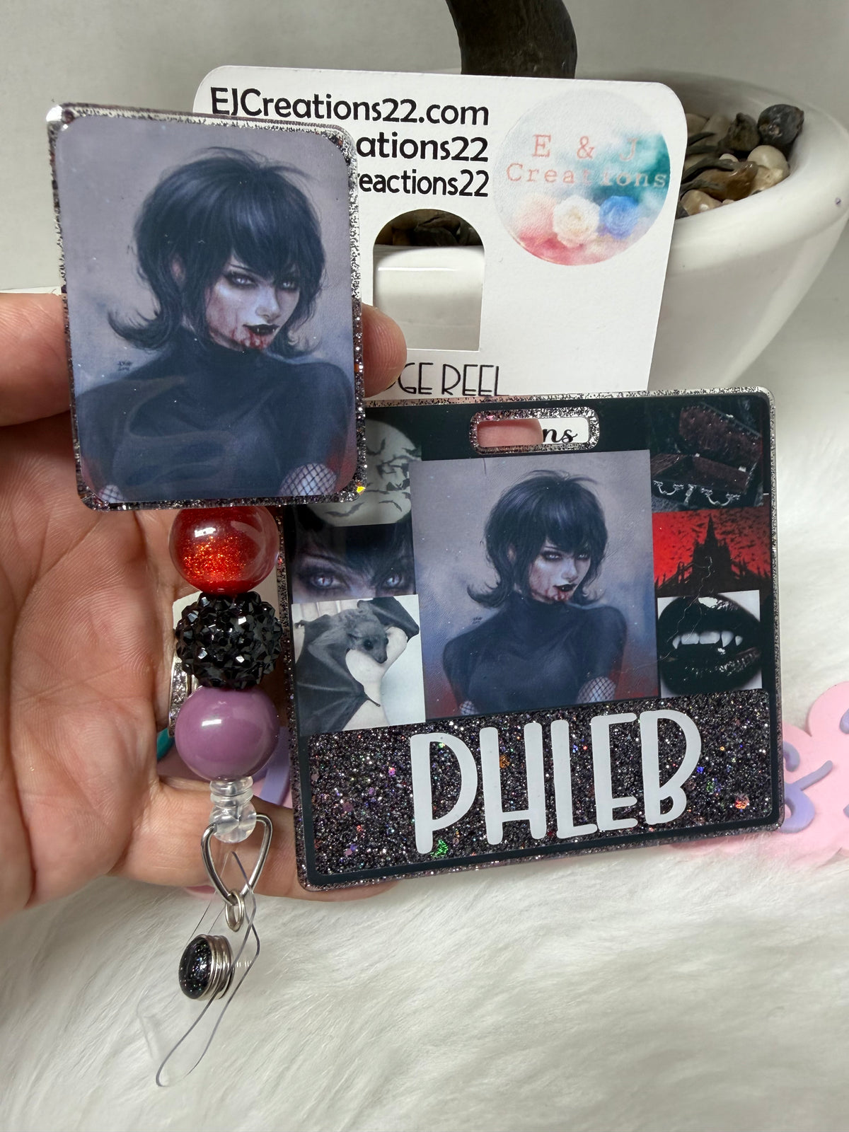 Mavis Vampire Badge Buddy Set