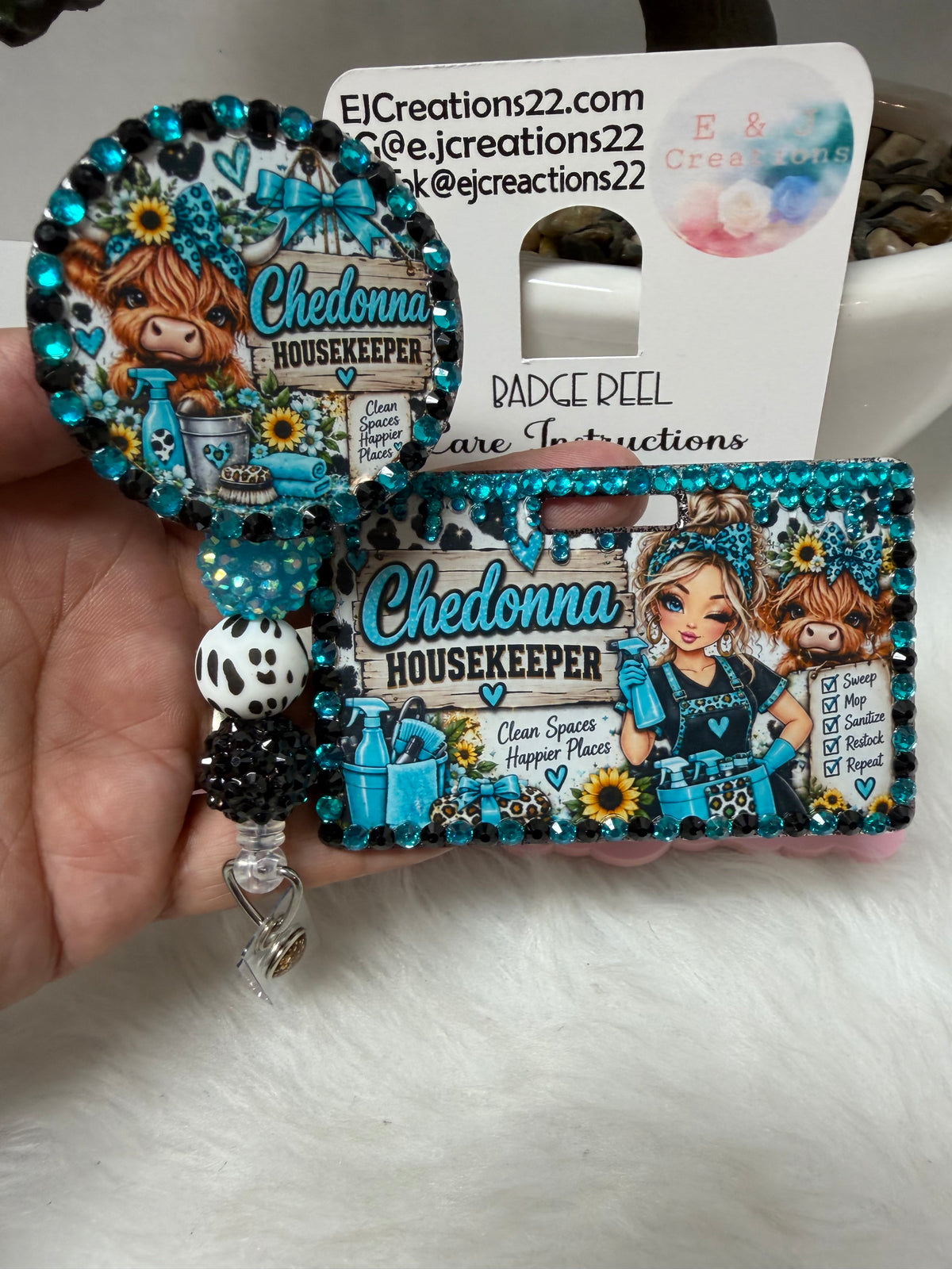 Bedazzled Highland Cow ID Badge set
