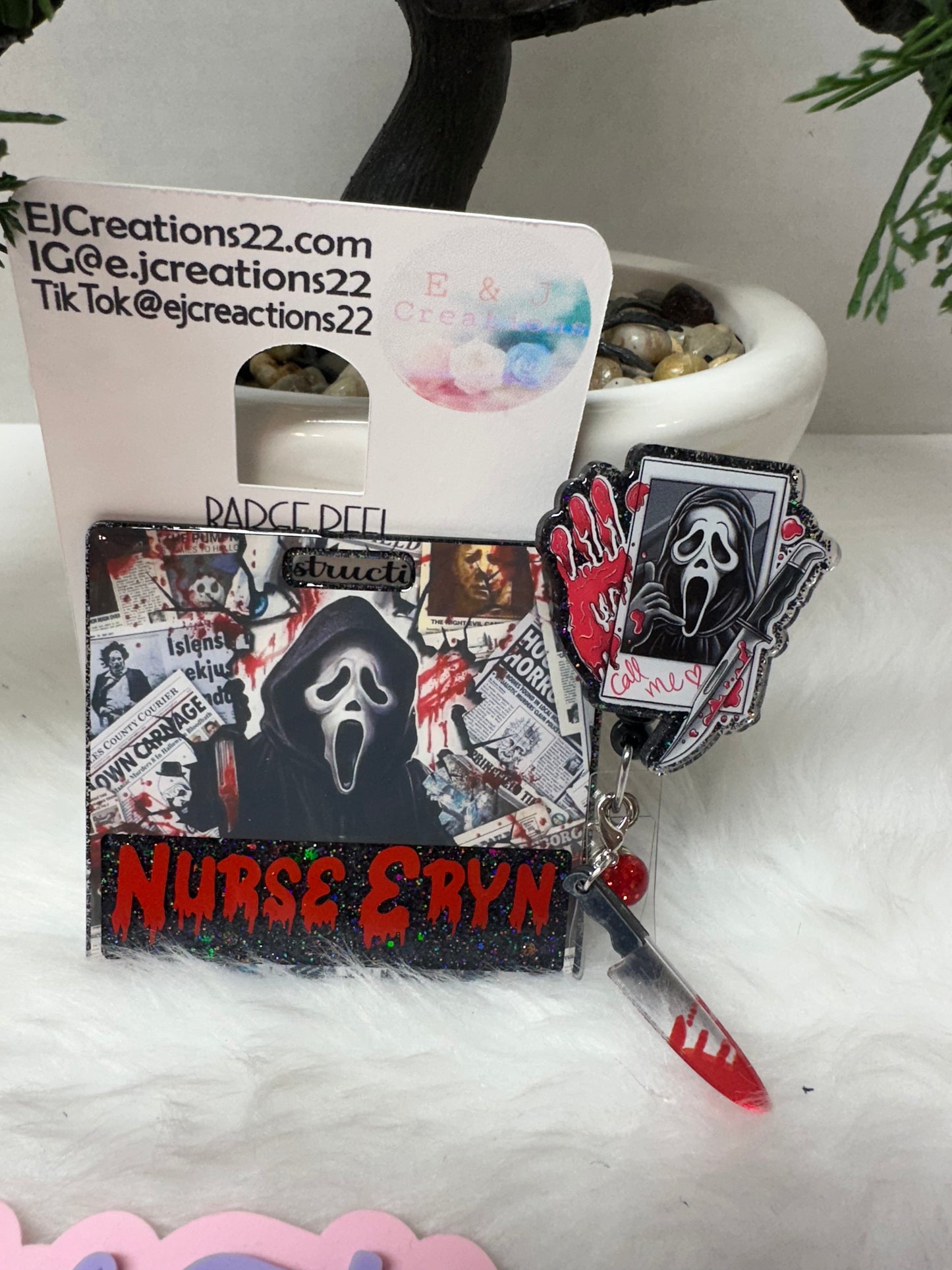 Horror Call me Badge Buddy Set
