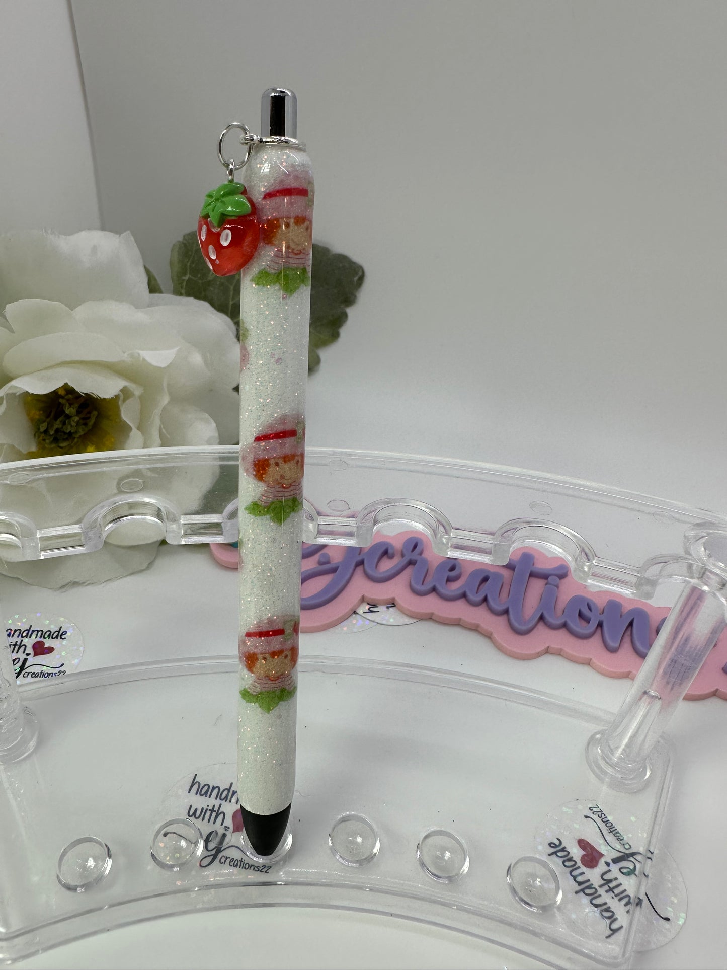 Strawberry Girl Anime Epoxy Glitter Pen