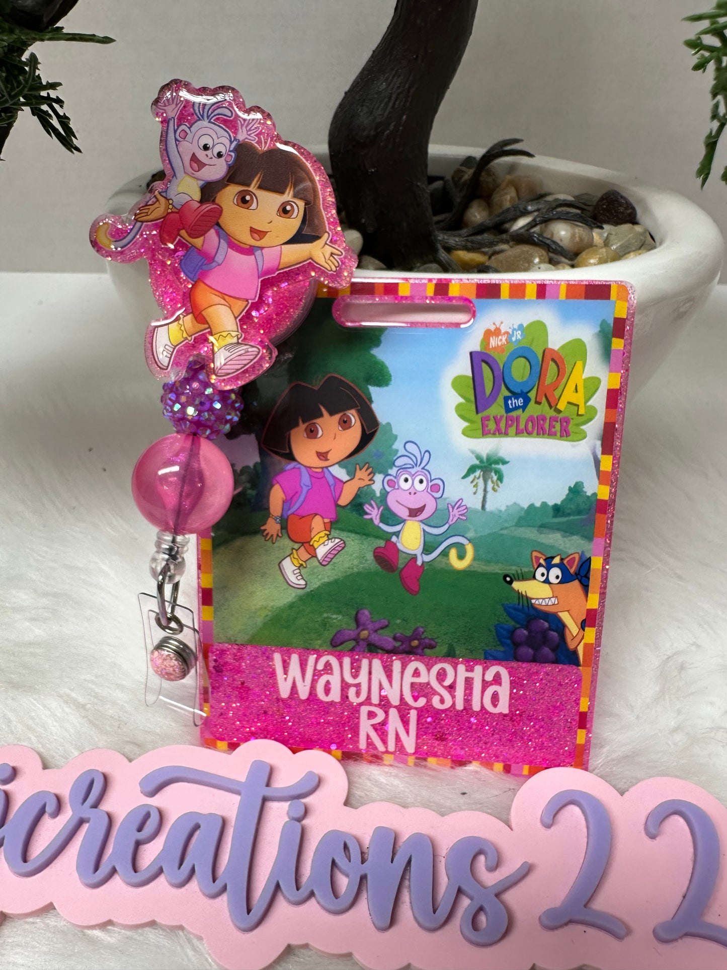 Dora Badge Buddy Set