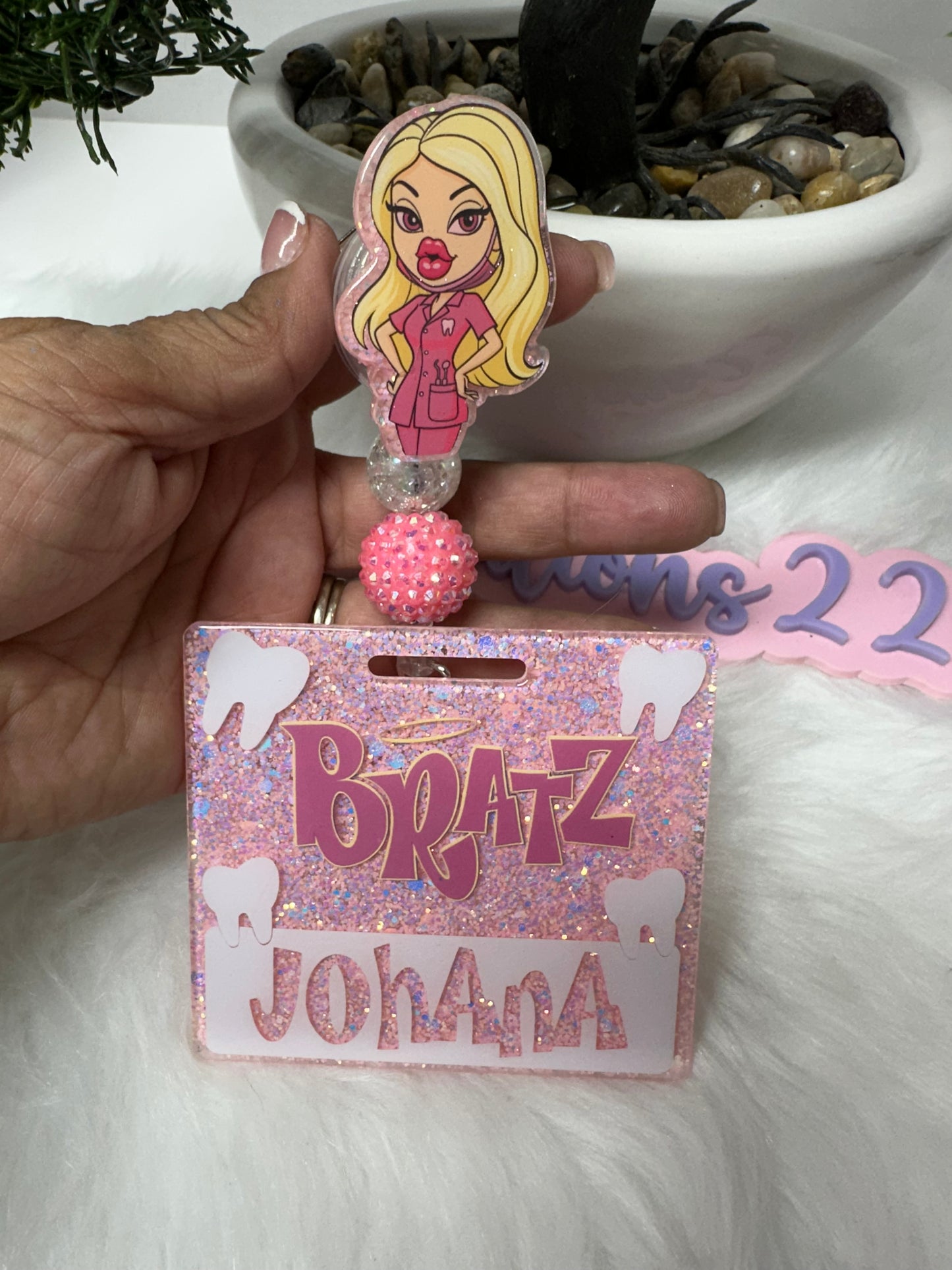 Chloe Bratz Dental Assistant Badge Buddy Set
