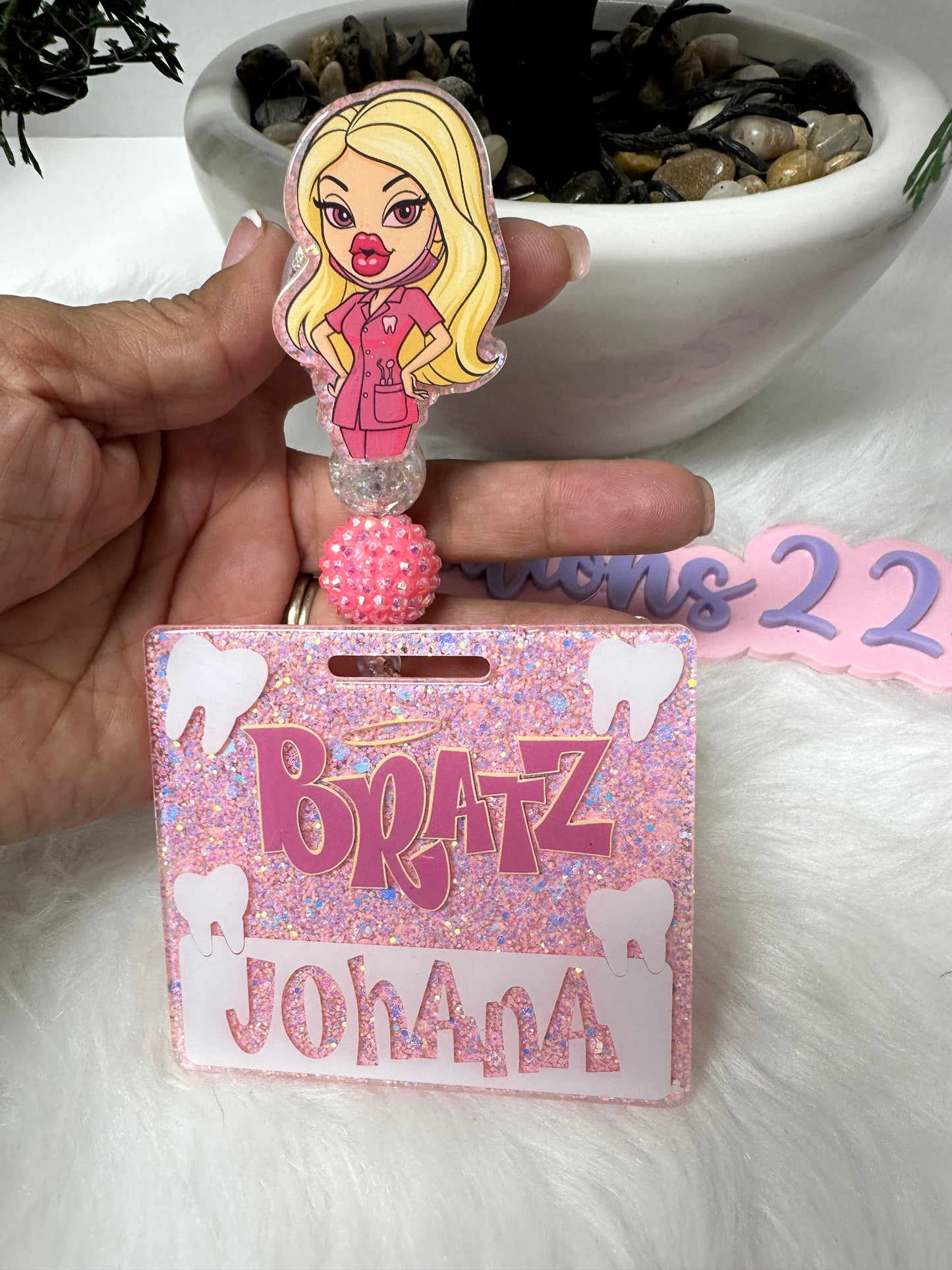 Chloe Bratz Dental Assistant Badge Buddy Set
