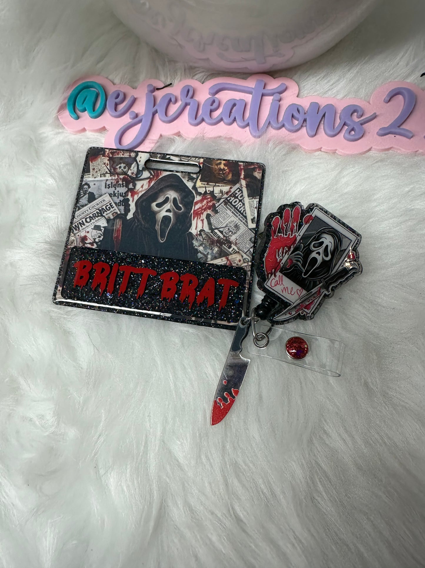 Horror Call me Badge Buddy Set