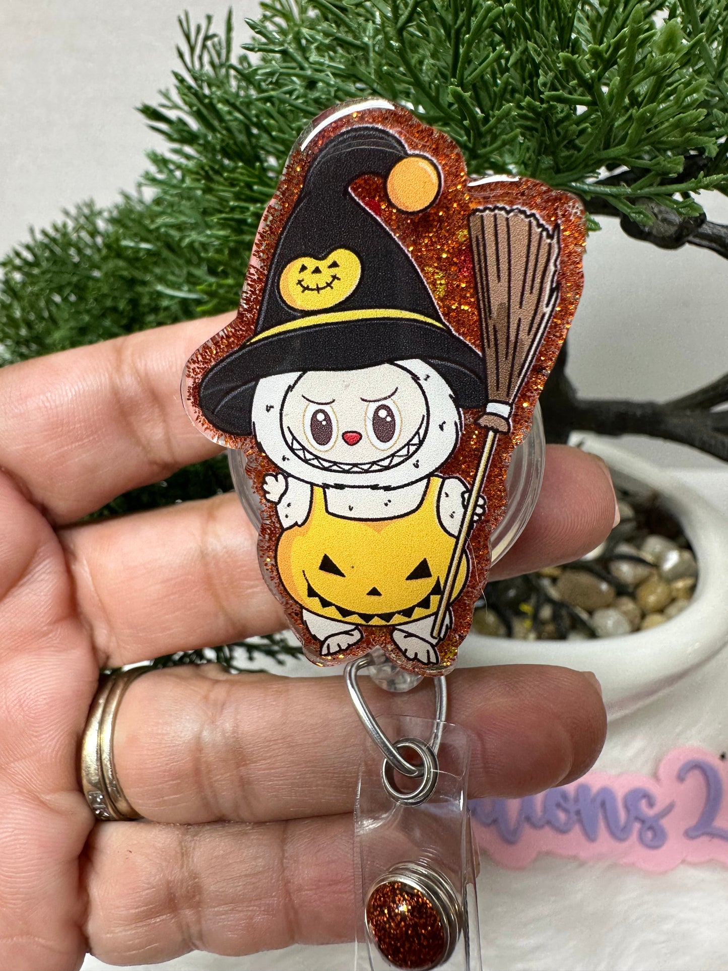 La Boo Scarecrow Badge Reel