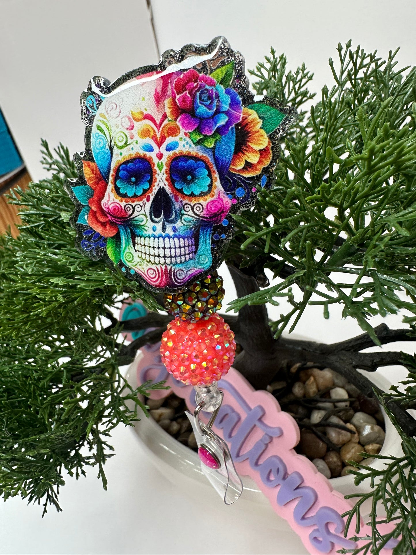 Colorful Sugar Skull Badge Reel– Día de los muertos Skull