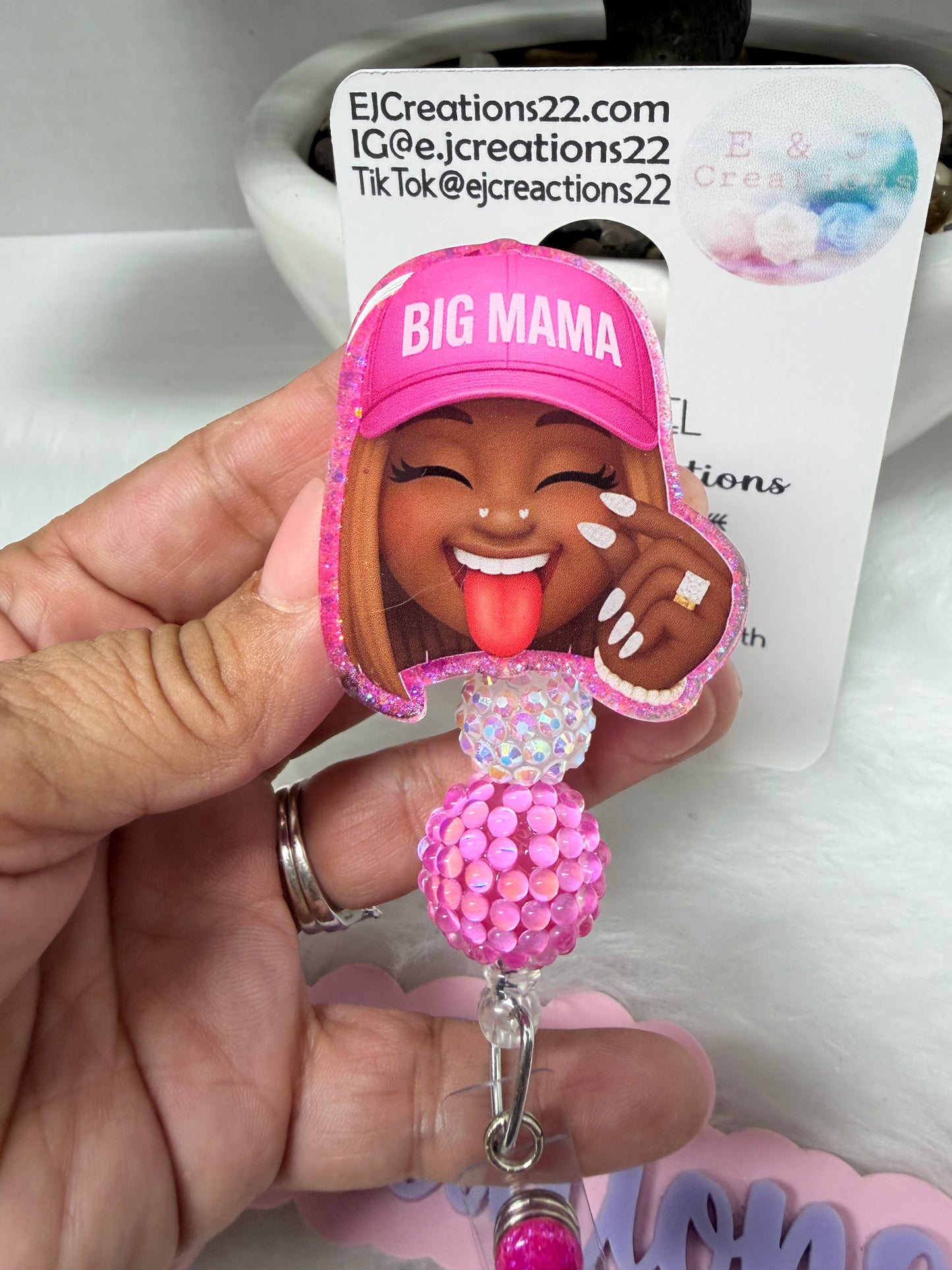 BIG MAMA Badge Reel