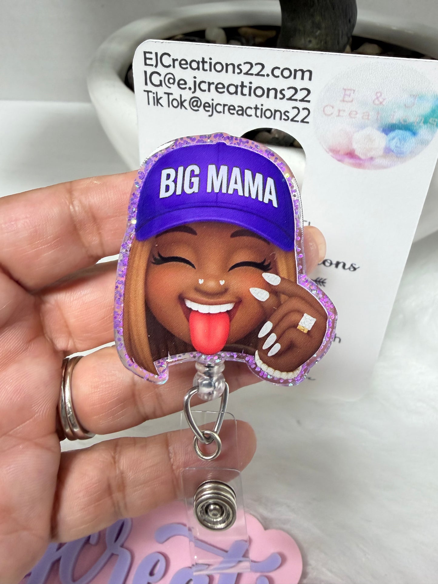 BIG MAMA Badge Reel