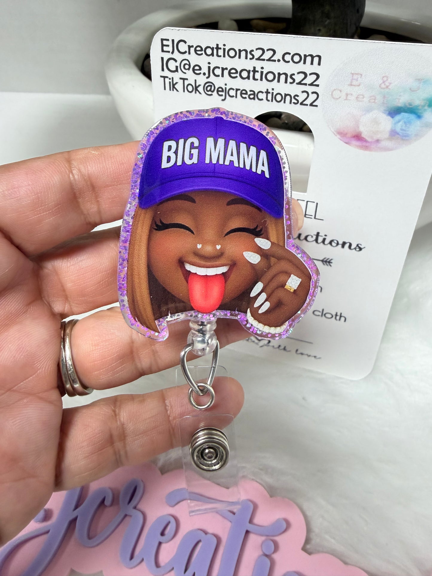 BIG MAMA Badge Reel