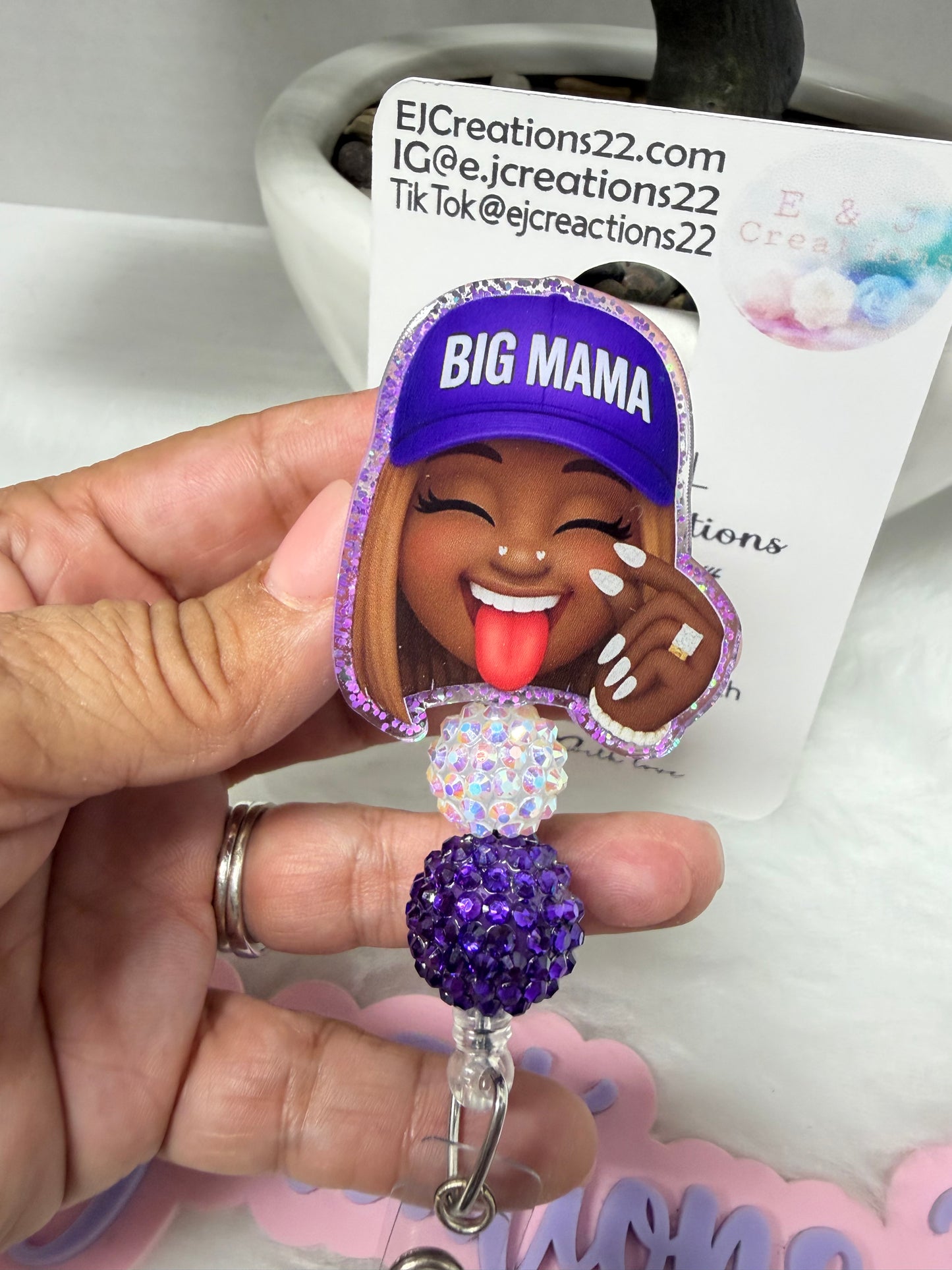 BIG MAMA Badge Reel