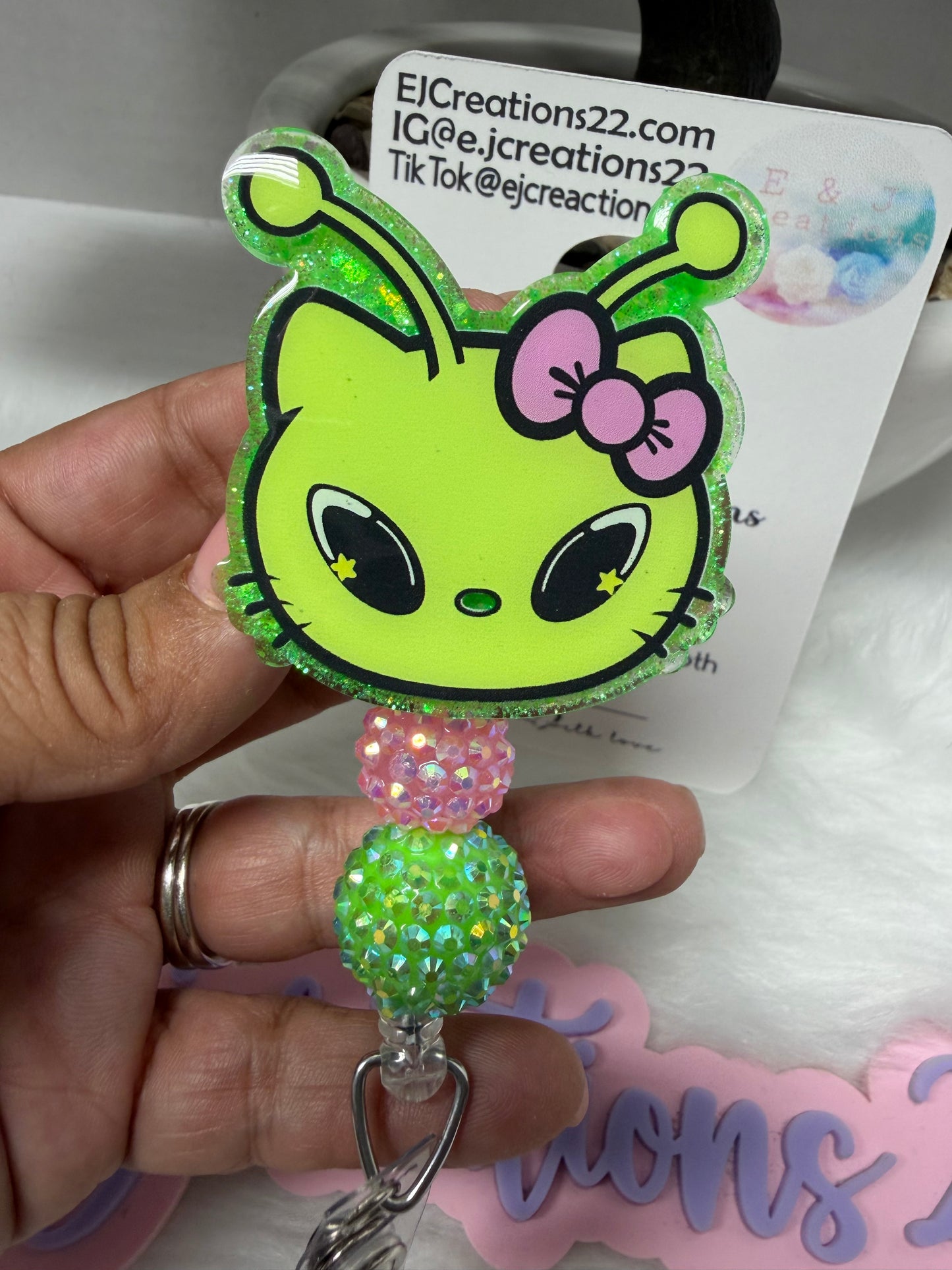 Alien Kitty Badge Reel