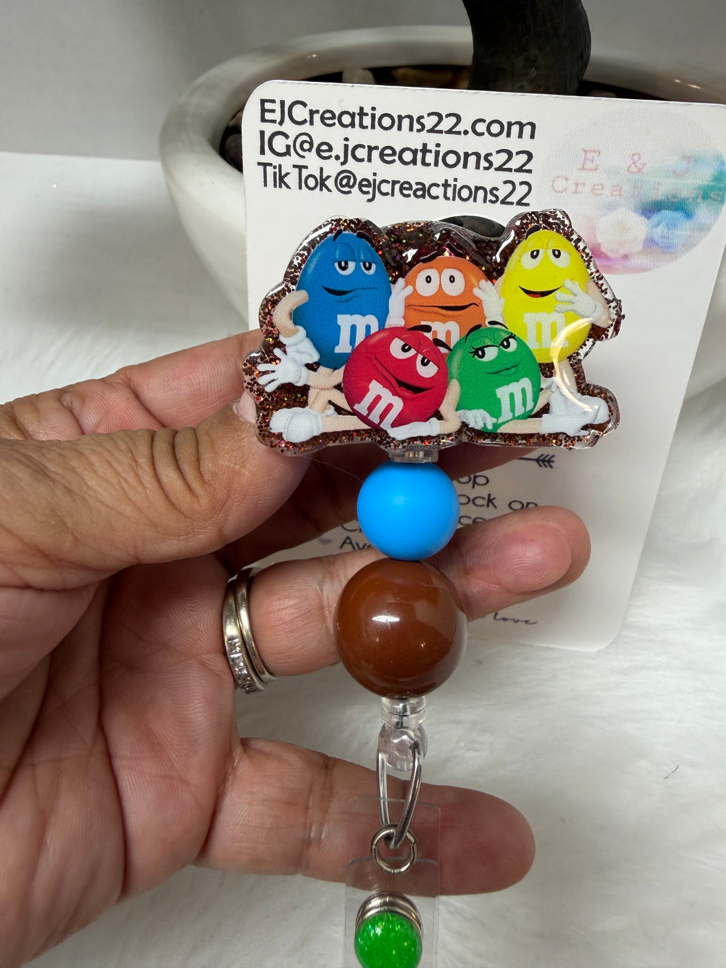 MM Chocolate Badge Reel