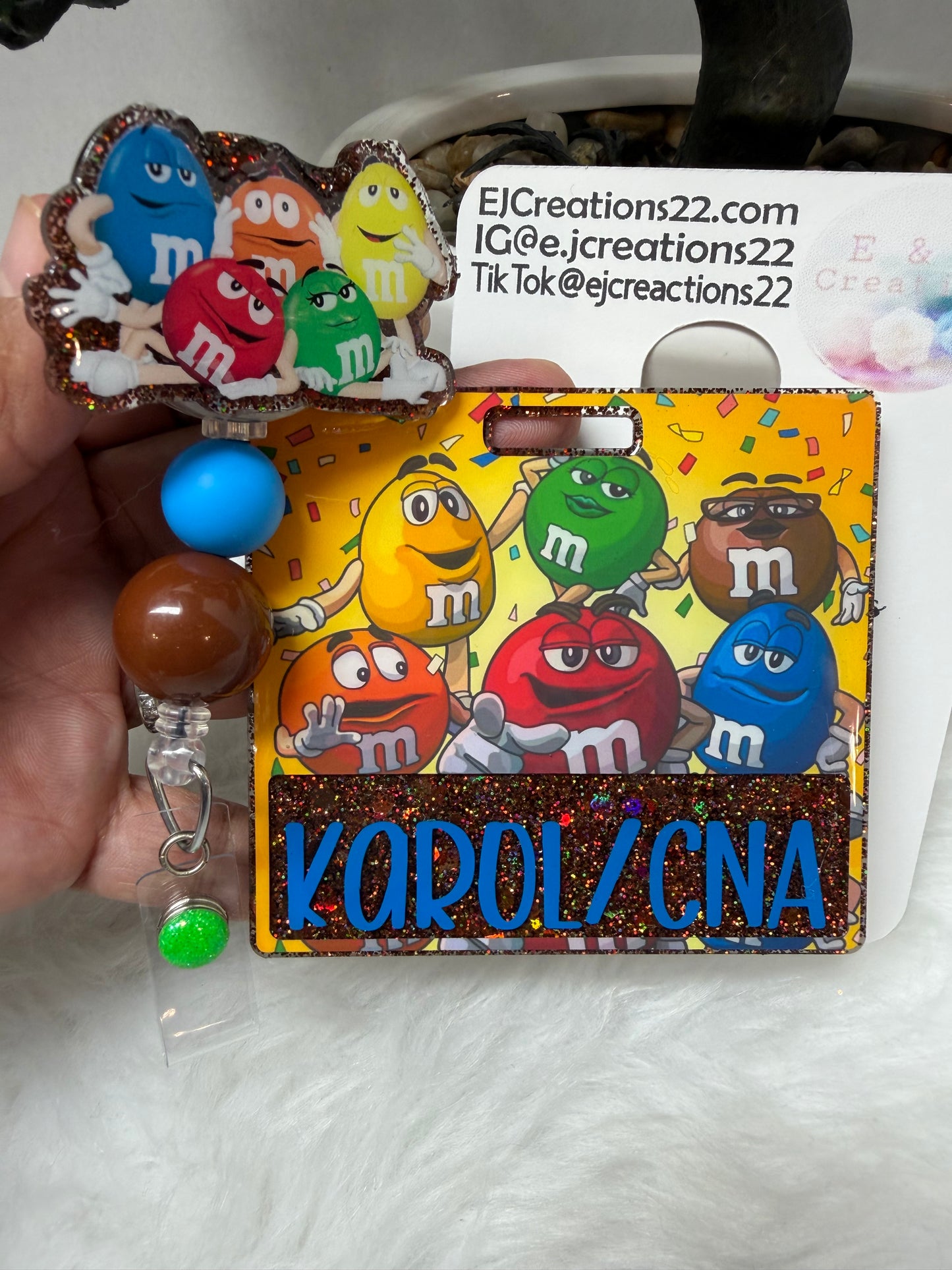 MM Chocolates Badge Buddy Set