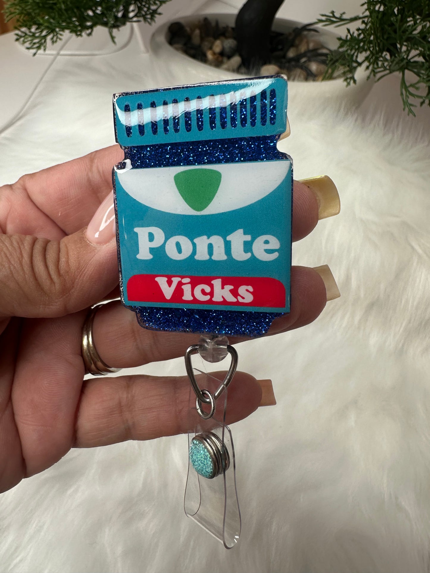Ponte Vicks Badge Reel