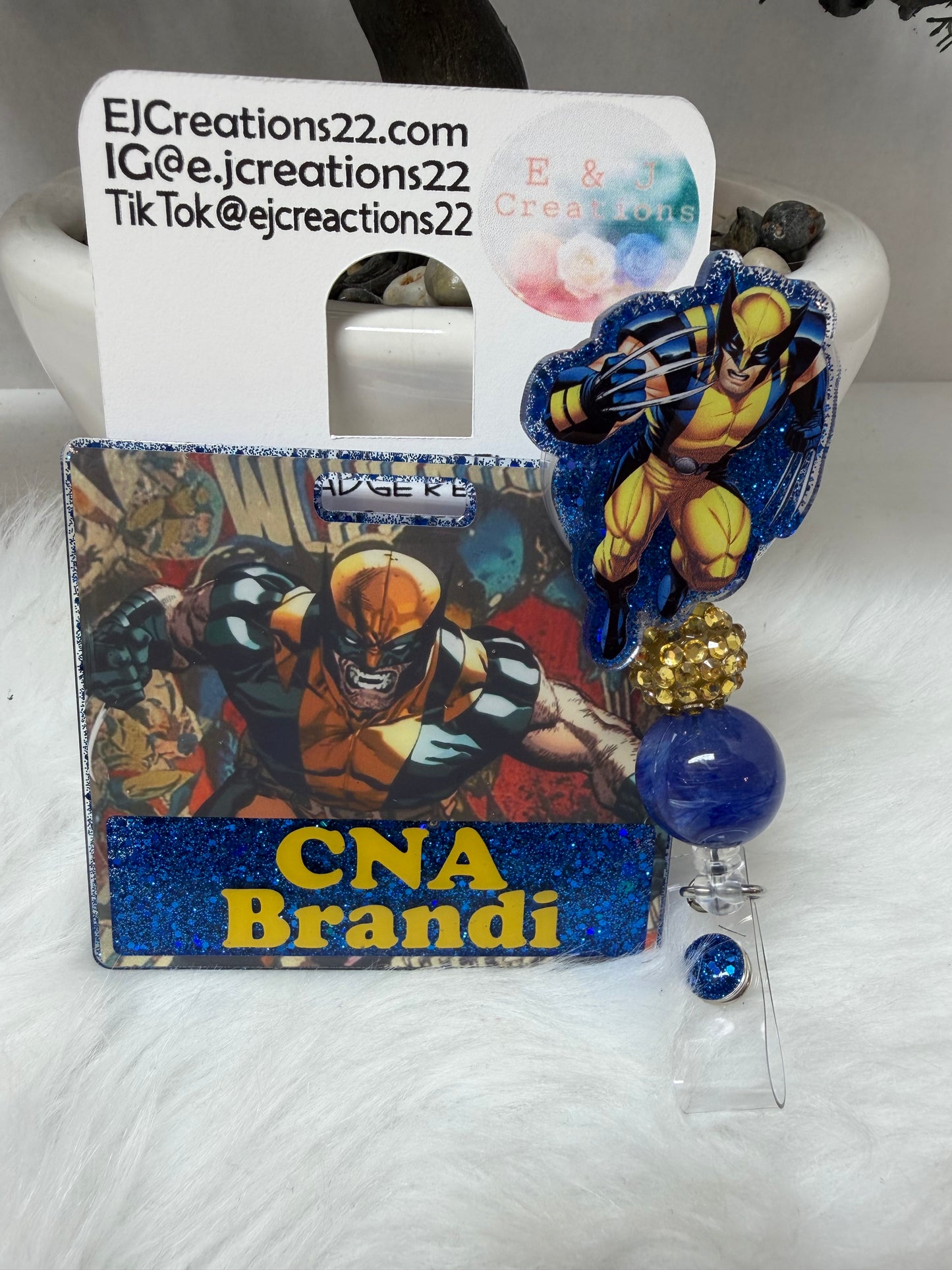 Wolverine Badge Buddy Set