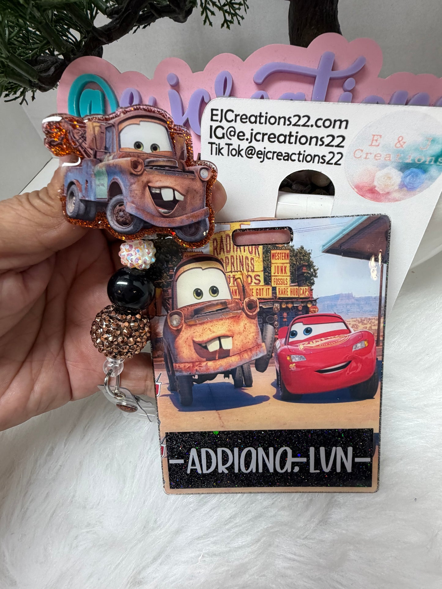 Towmatoe Badge Buddy Set