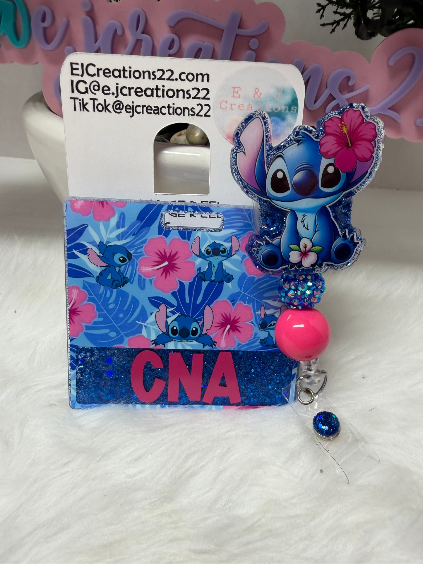 Blue Alien Badge Buddy Set