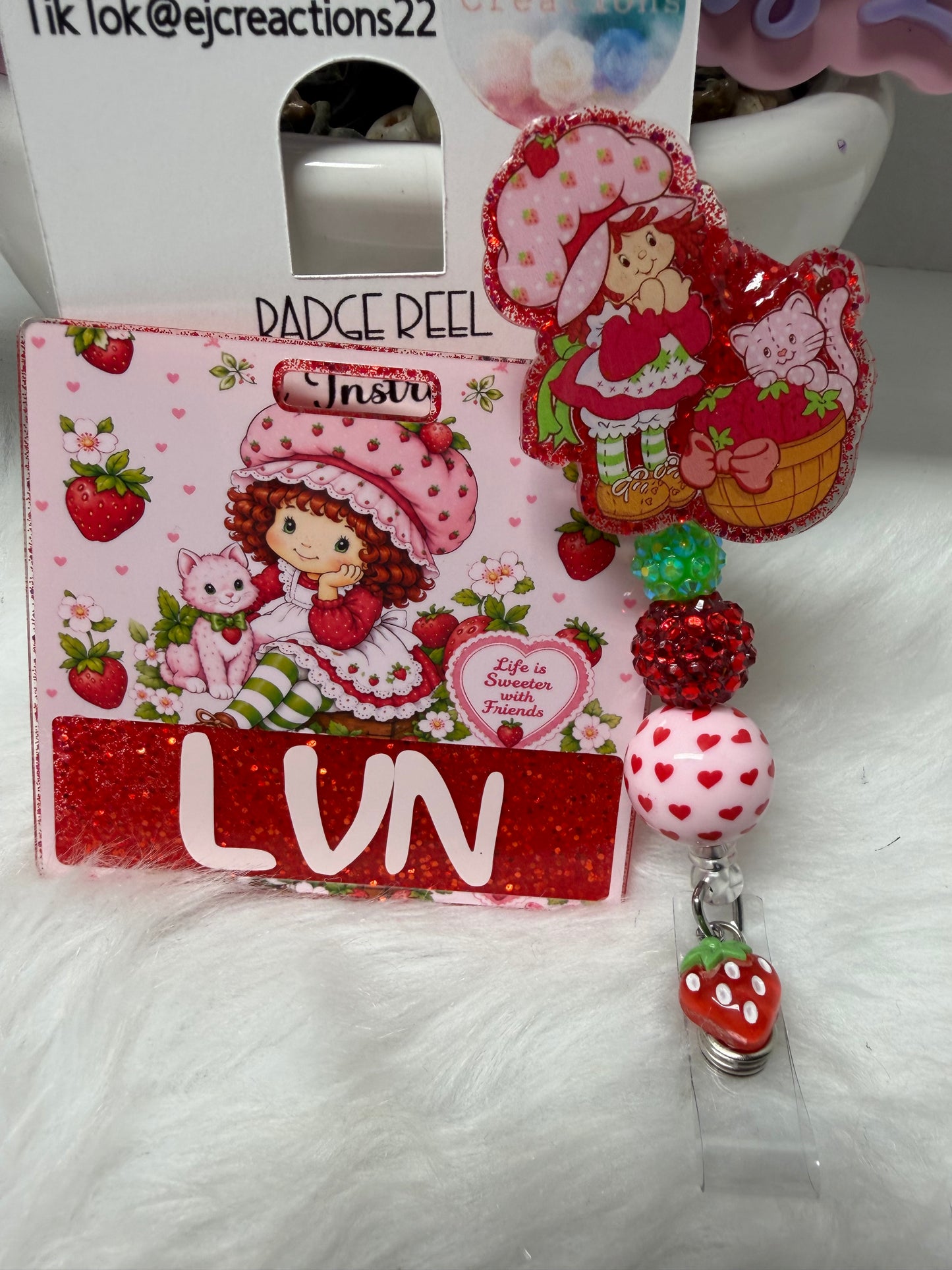 Life Is Sweeter with Friends Badge Buddy Set
