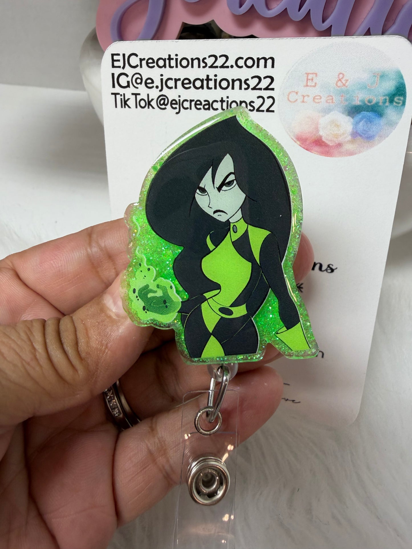Sheggo Badge Reel
