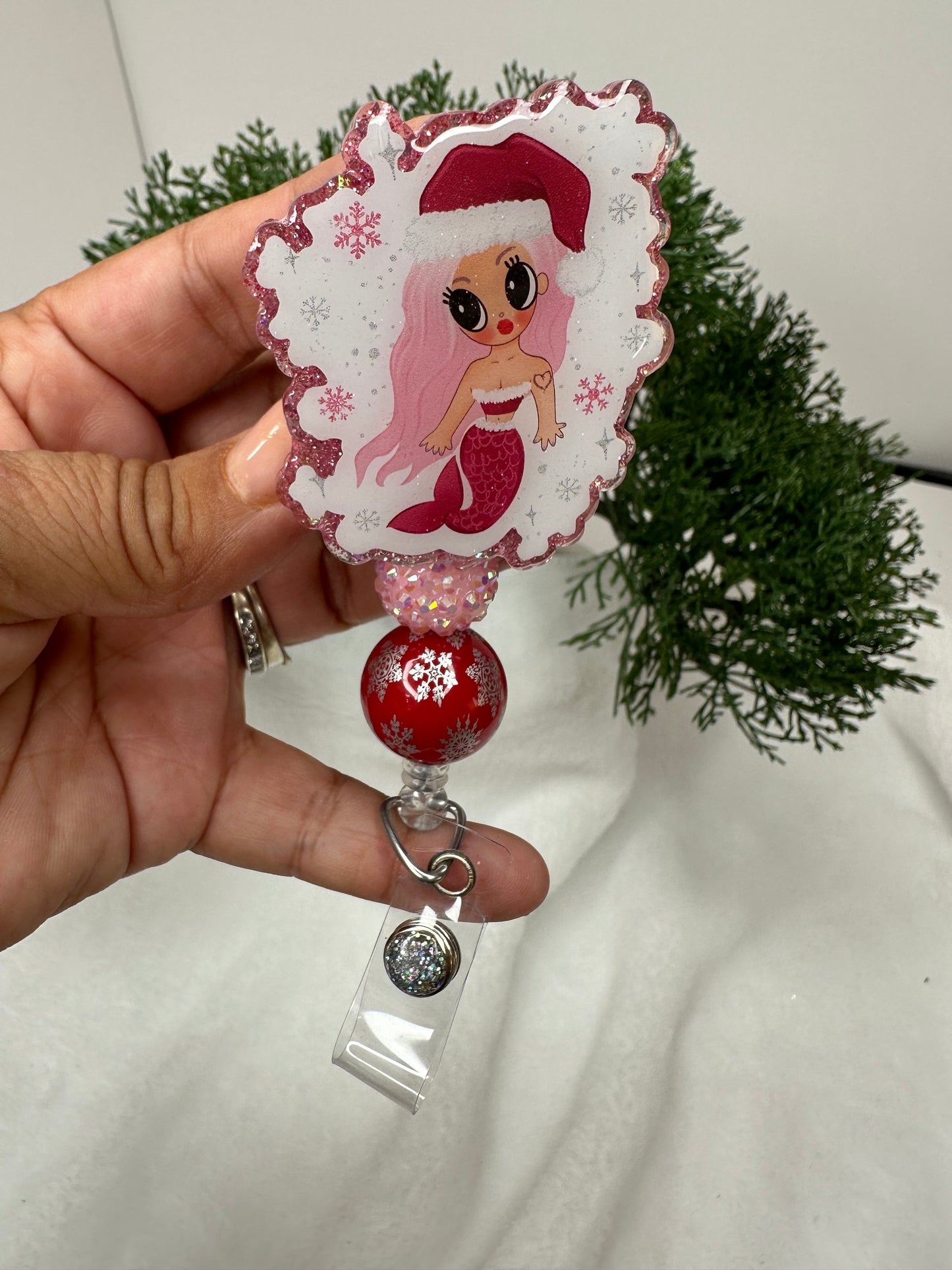 Bichota Christmas Badge Reel