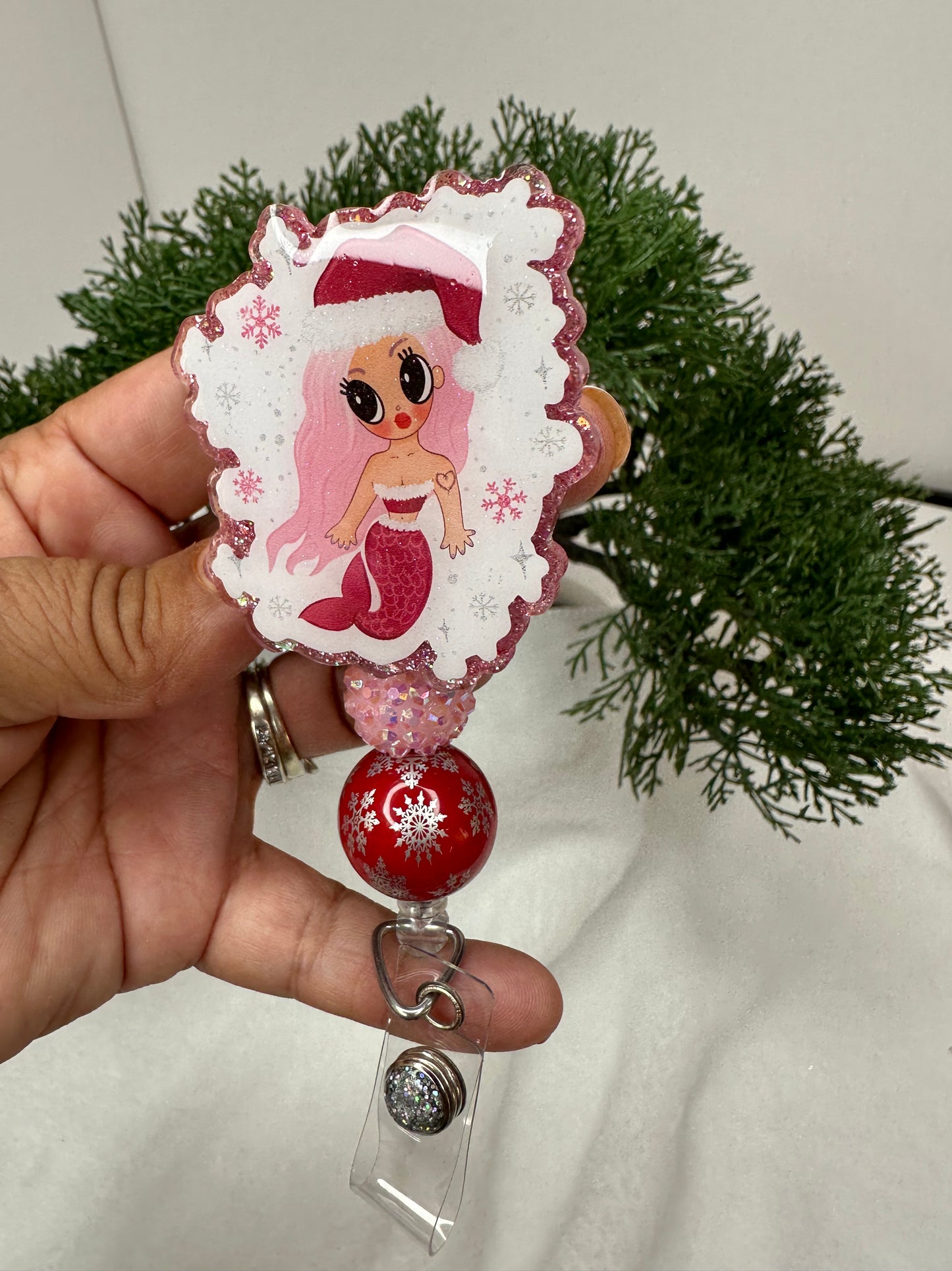 Bichota Christmas Badge Reel