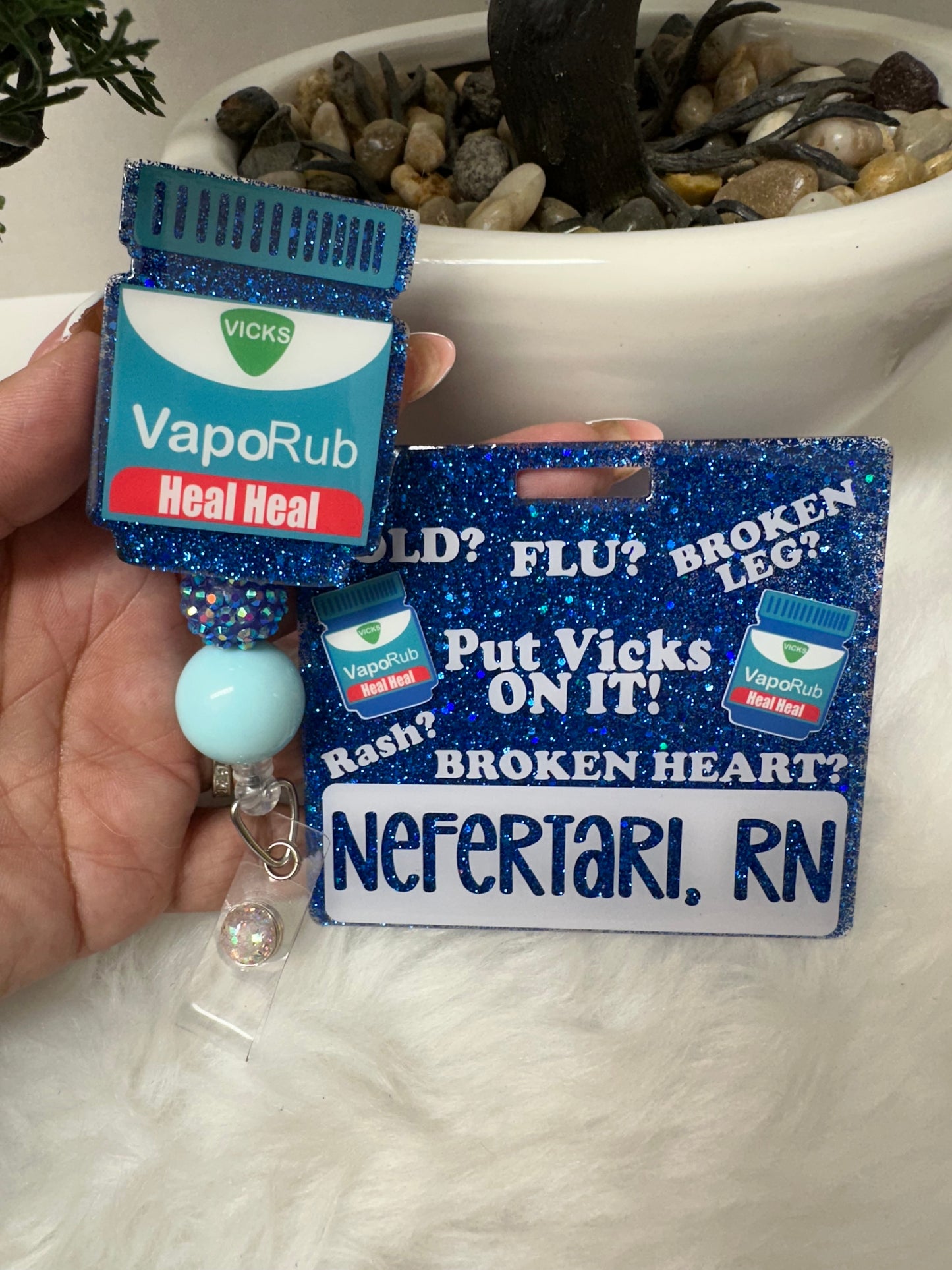 Put Vicks On It! Badge Buddy Set