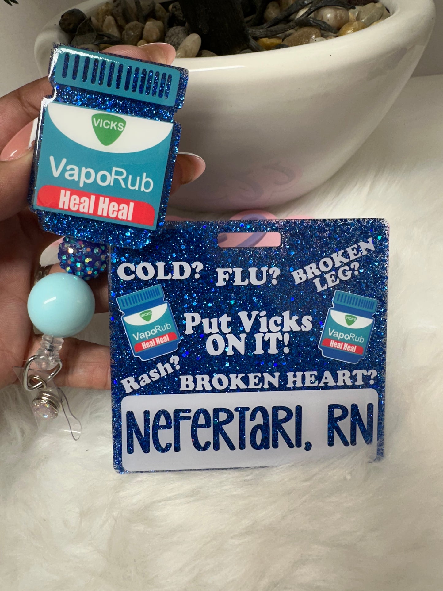 Put Vicks On It! Badge Buddy Set